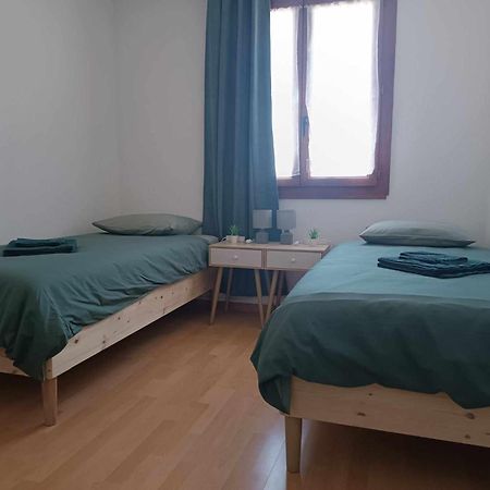 Appartement Cosy Proche Gare Tgv Et Centre Ville. Avinhão Exterior foto