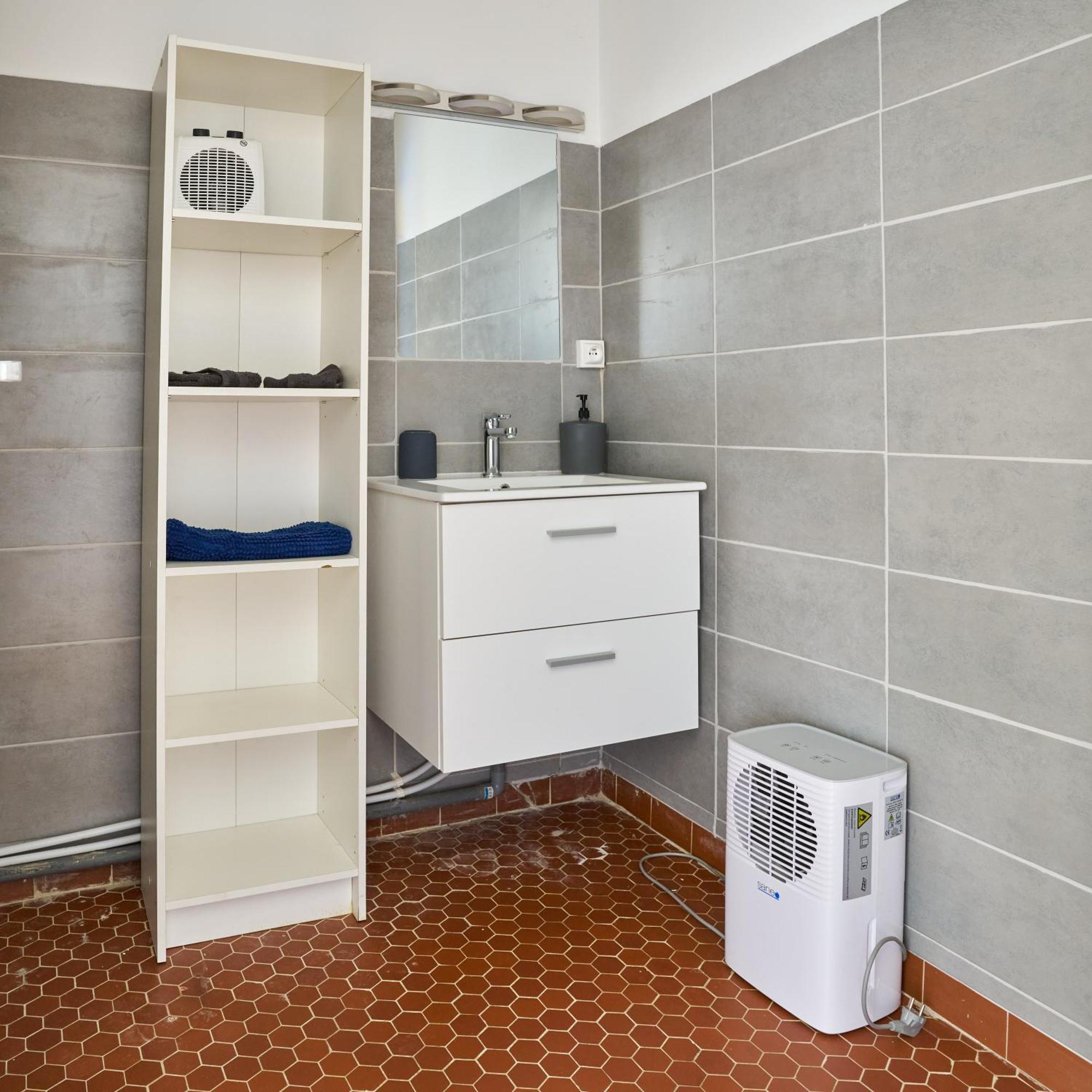Appartement Cosy Proche Gare Tgv Et Centre Ville. Avinhão Exterior foto